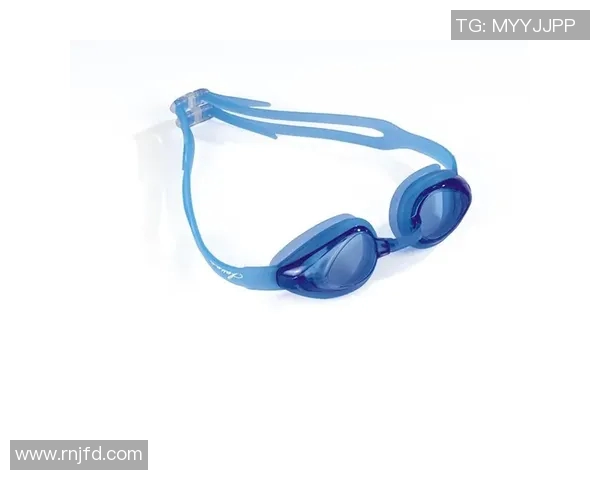 游泳装备如何挑选最适合自己的？全面解析必备泳具及选购指南